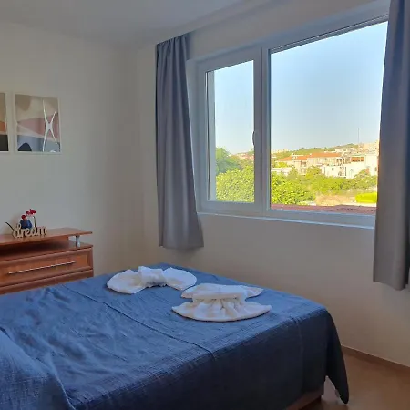 Cozy, Spacious Near Paradise Bay Apartman Szozopol